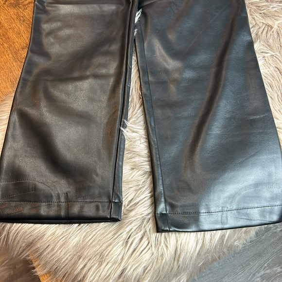 Faux leather pants size 10 NWOT - Picture 6 of 14